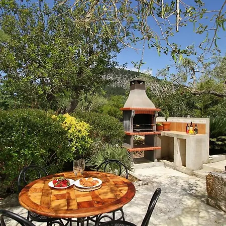 Villa Poppy With Private Pool Pollença